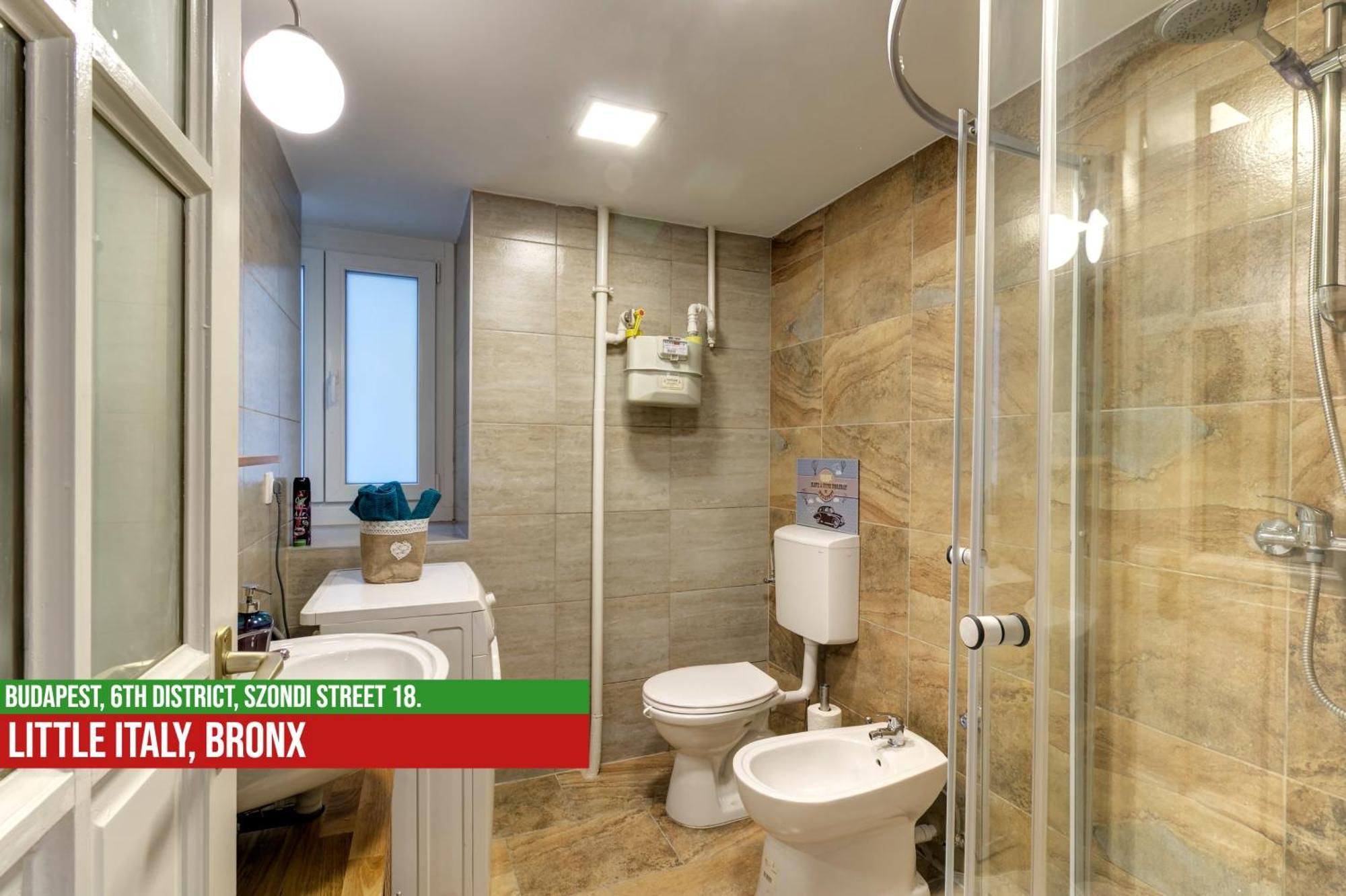Little Italy Bronx Apartment Budapest Exteriör bild